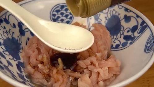 鸭子可以吃佛手瓜吗视频,探索鸭子食用佛手瓜的奥秘