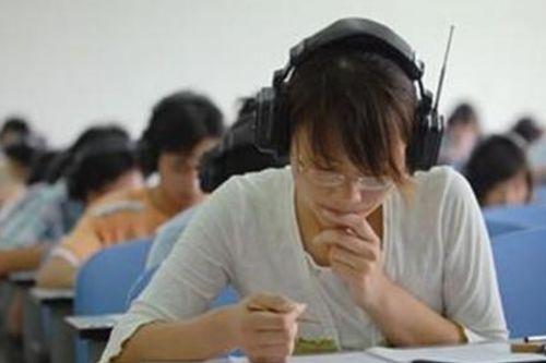 上海英语老师吃瓜视频,吃瓜视频引发网友热议