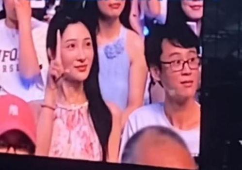 一个美女吃瓜视频网站大全,一网打尽精彩瞬间